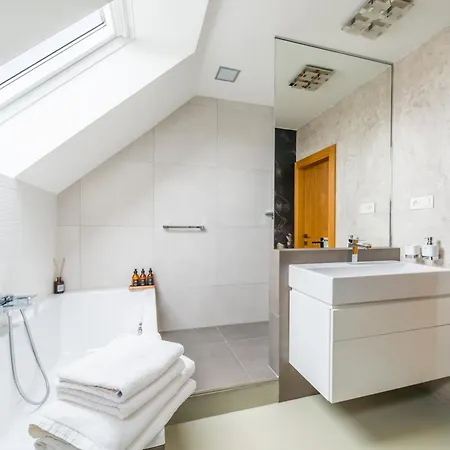 Valori - 100m2 Apartment Poděbrady